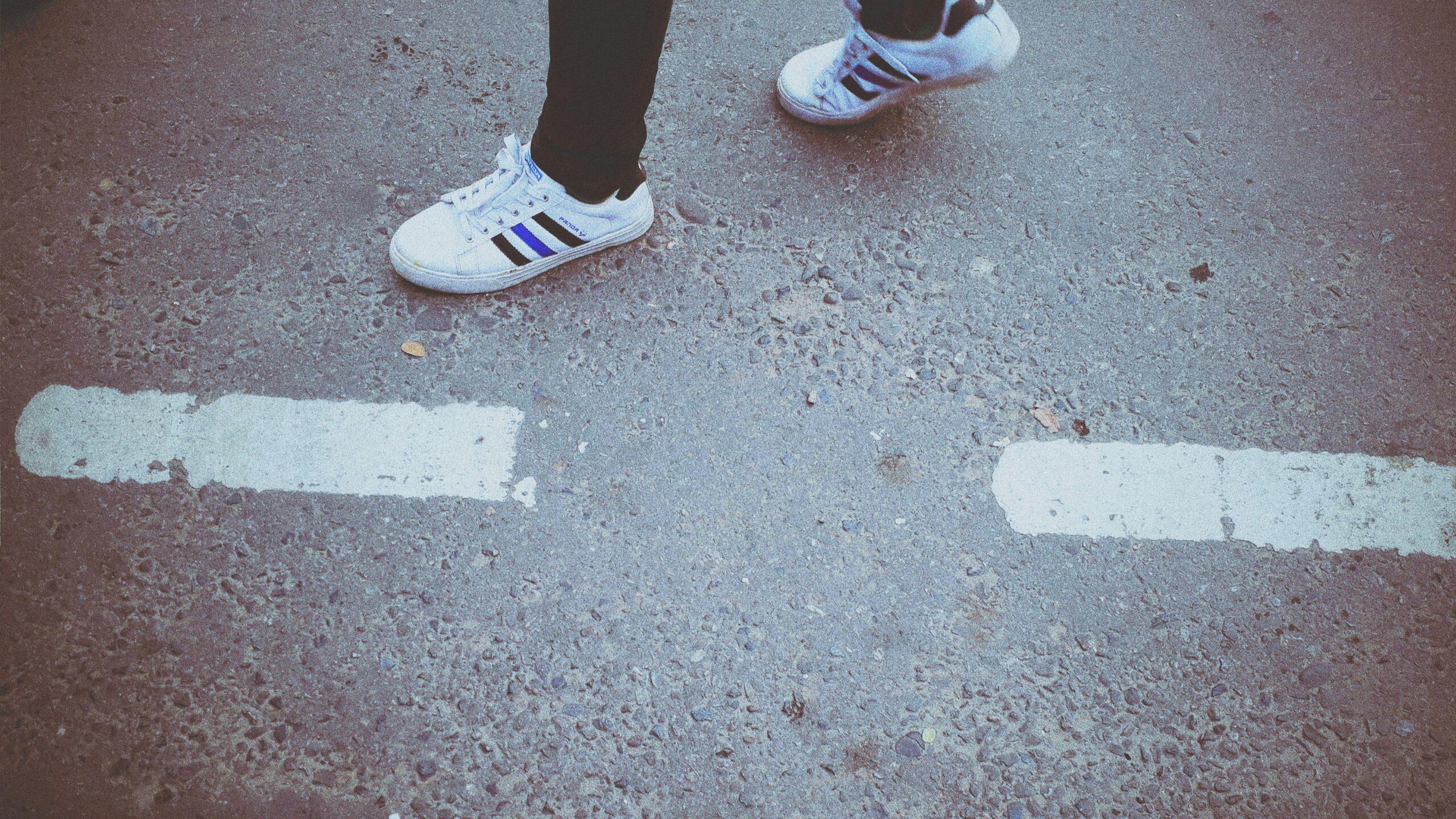 Runner in action wearing Bloomingdale’s activewear collection