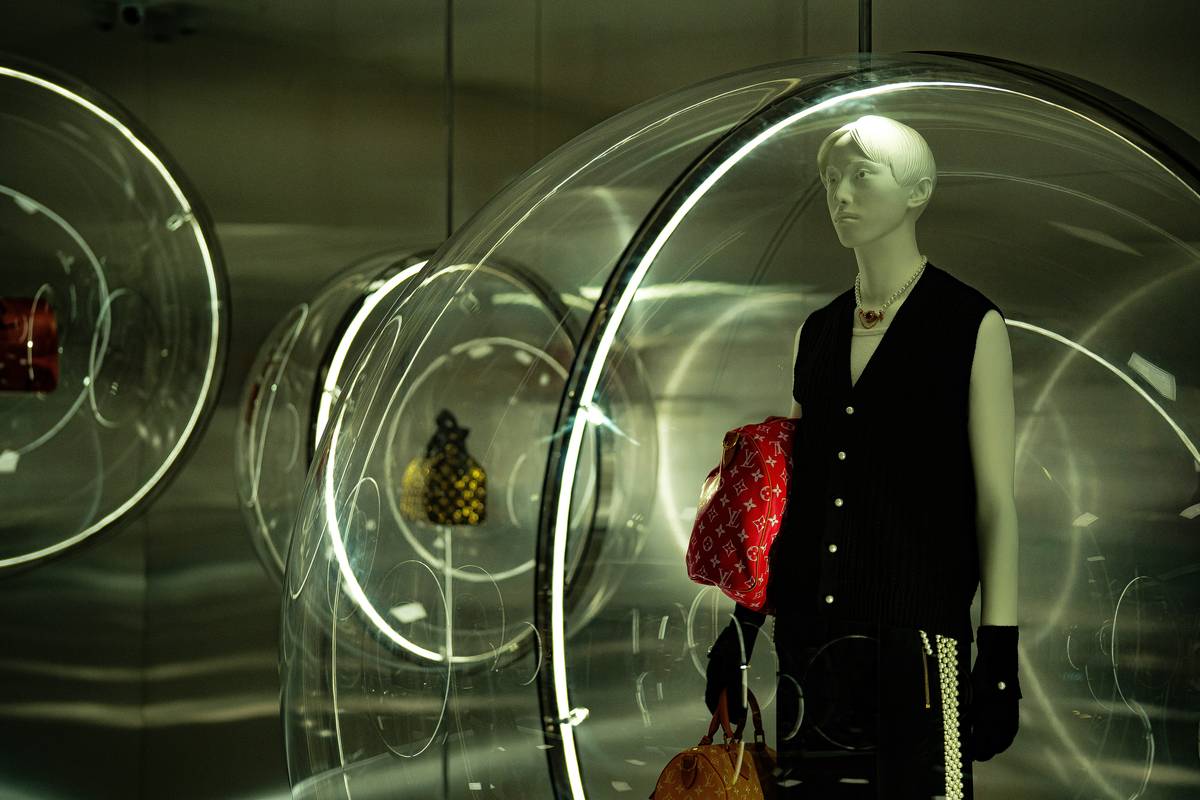 Unlock Your Fashion Potential with Style Central Monitoring Tools at Bloomingdale’s