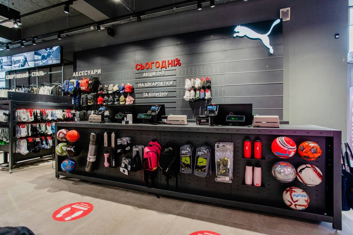 Bloomingdale’s Activewear Gear: How to Elevate Your Workout Wardrobe Like a Pro