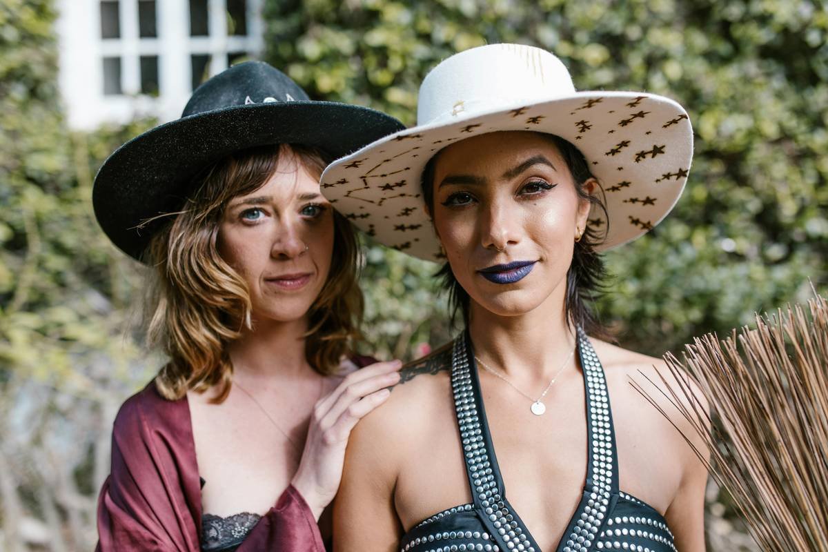 How to Master Bloomingdale's Yoga Style: The Ultimate Guide for Comfort Meets Fashion