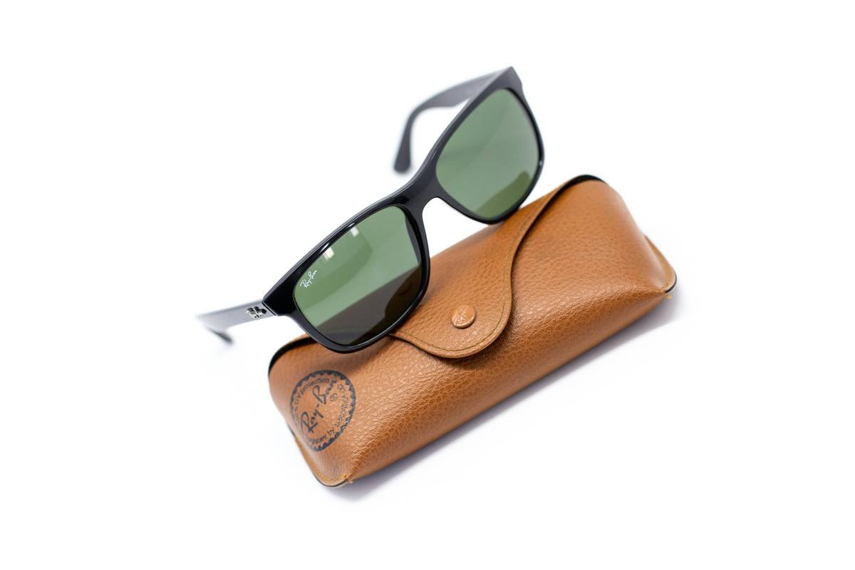 Sunglasses Case Storage: The Bloomingdale’s-Level Secret to Preserving Your Eyewear Investment